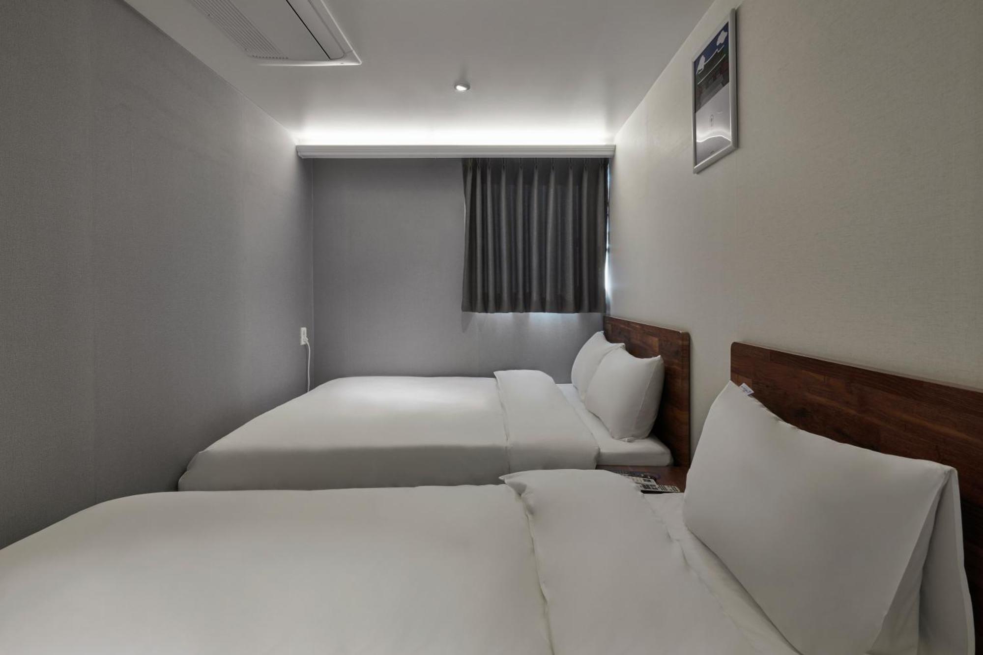Eight Rest Jong-ro Seoul