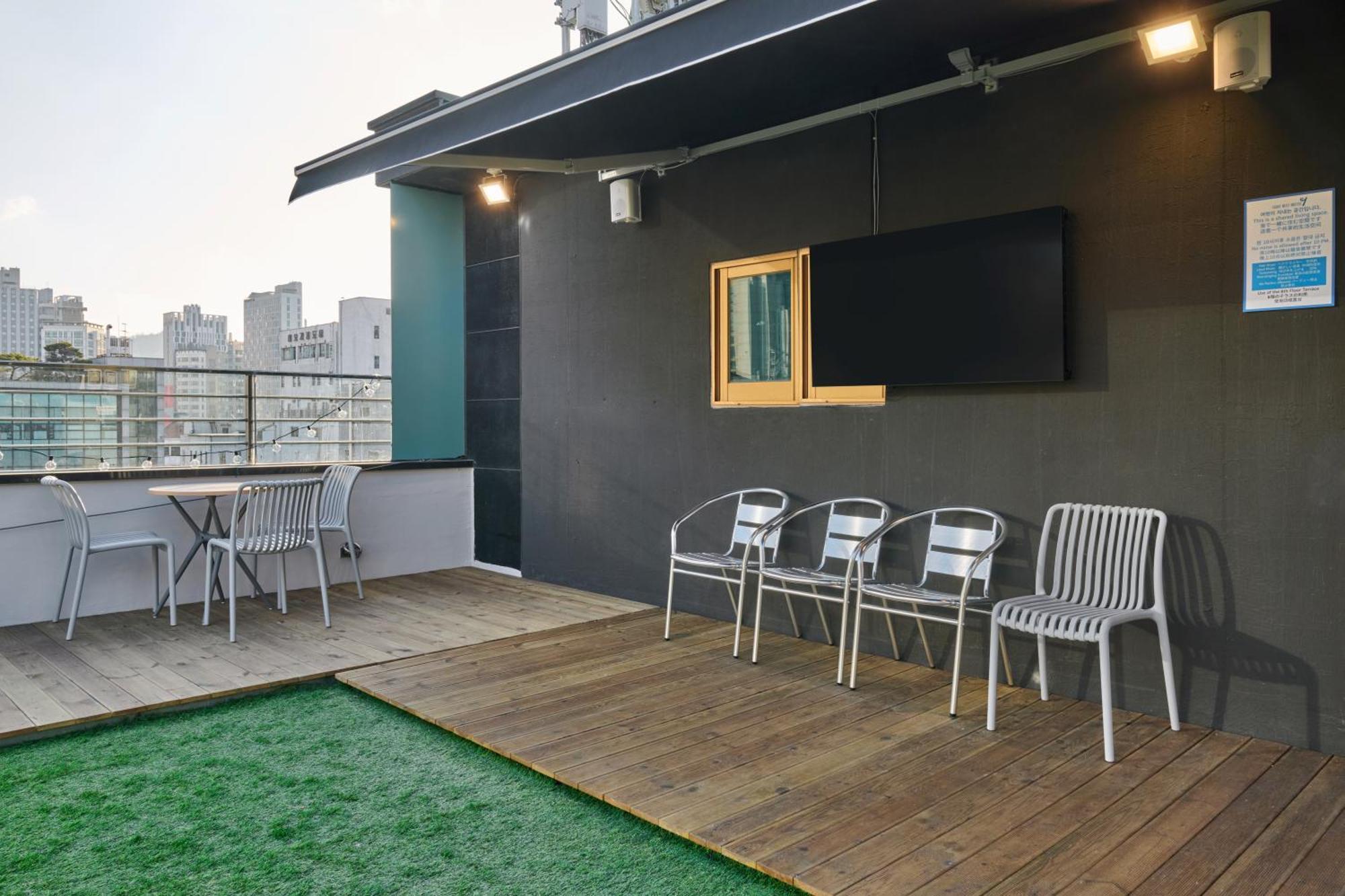 Eight Rest Jong-ro Hotel